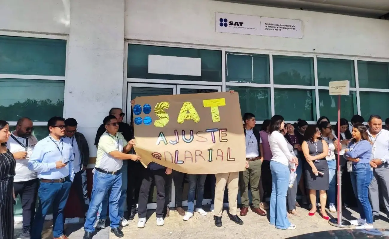 ¿Por qué protestan los empleados del SAT en Cancún? Foto: Canva | Quintana Roo Ahora