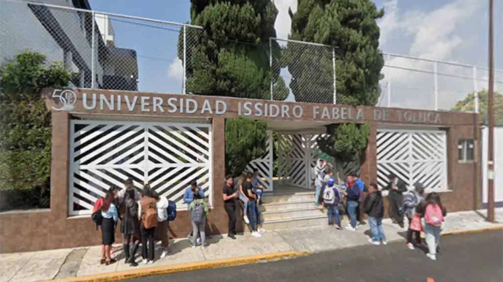 VIDEO | Pelea entre hermanos por herencia de Universidad Isidro Fabela en Edomex termina en golpes