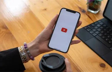 YouTube presenta fallas a nivel mundial, miles de usuarios reportan caída del servicio