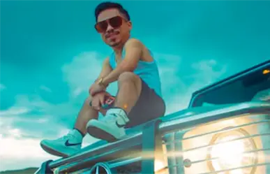 Abelito se convierte en instructor de spinning en el nuevo video de El Bogueto