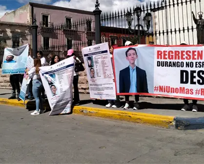 Gobierno Federal ya ayuda a familia de Carlos Emilio, según Esteban Villegas