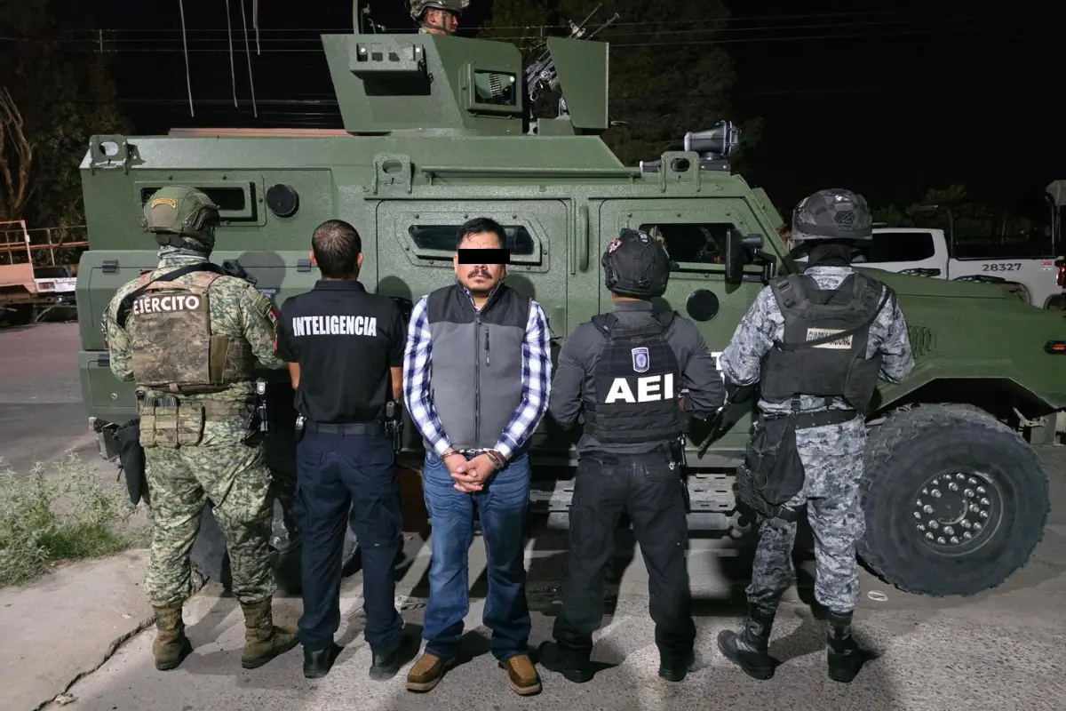 El Pato detenido por autoridades. Foto: X (@LuisKuryaki)