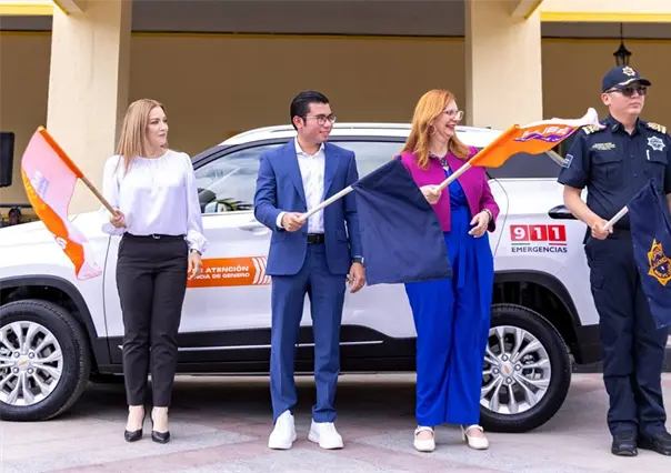 Félix Arratia refuerza atención a mujeres con nuevas unidades vehiculares