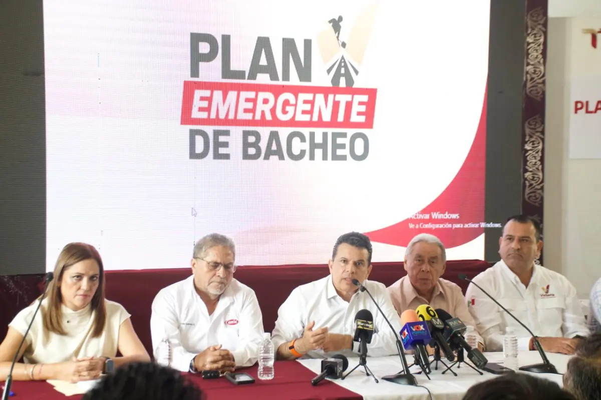 El alcalde de Ciudad Victoria, Eduardo Gattás Báez, informó en rueda de prensa que habrá una inversión superior a los 10 millones de pesos. Foto: Ayuntamiento de Victoria