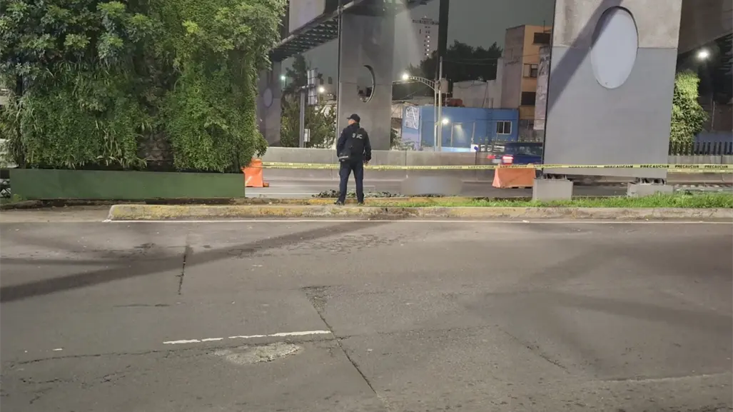 Adolescente se lanza de puente en Periférico; usuarios piden mayor atención a salud mental escolar