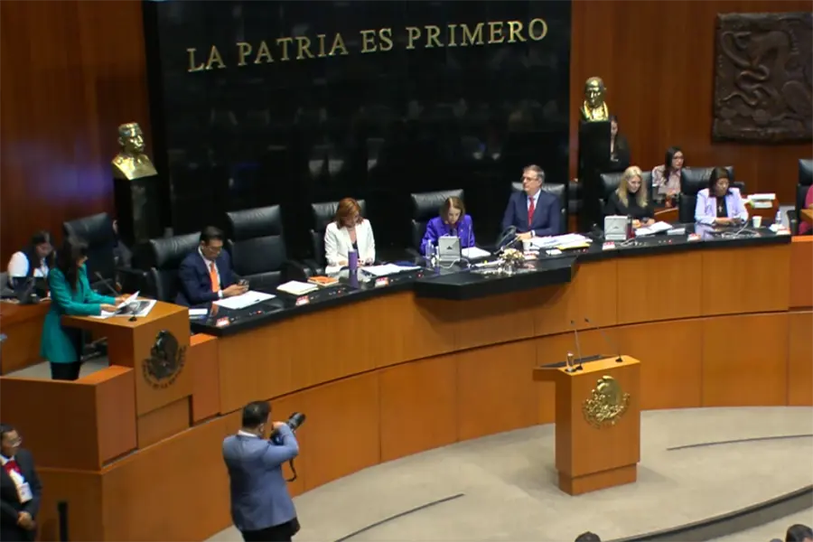 Senado aprueba en lo general y en lo particular reforma a la Ley de Amparo