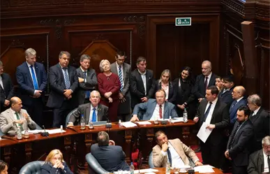 Uruguay se convierte en el tercer país de Latinoamérica en aprobar la ley de Eutanasia