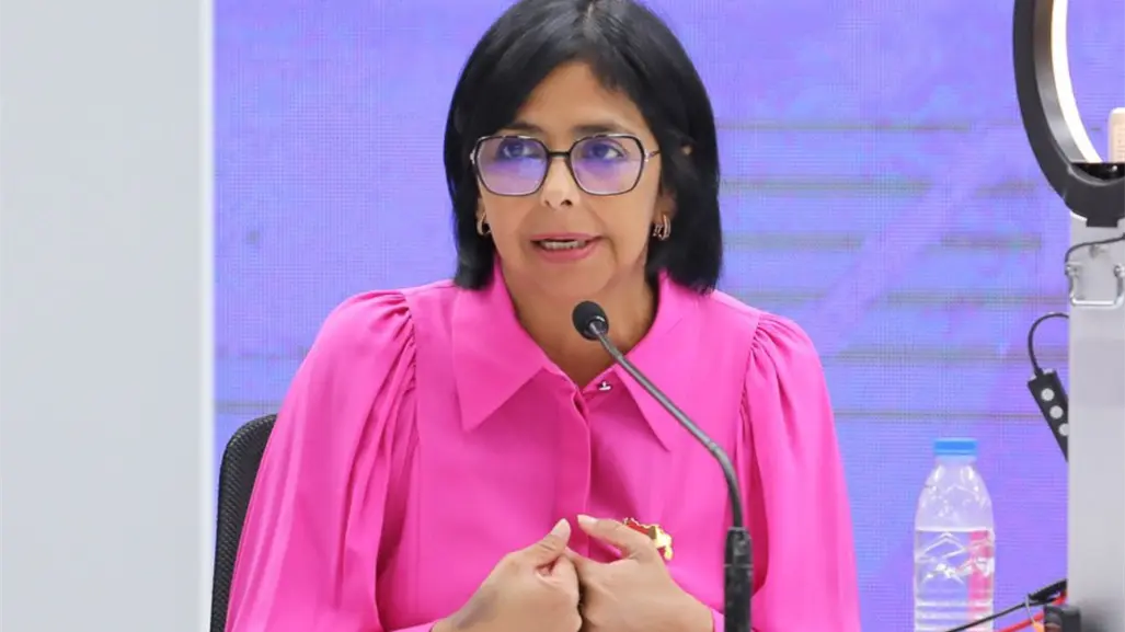 Vicepresidenta de Venezuela negoció con EU un gobierno sin Maduro, asegura medio estadounidense