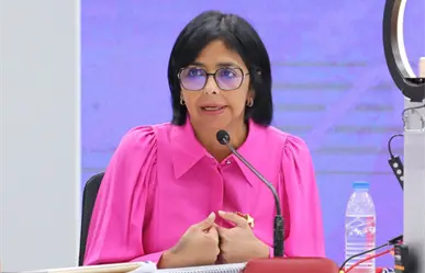 Vicepresidenta de Venezuela negoció con EU un gobierno sin Maduro, asegura medio estadounidense