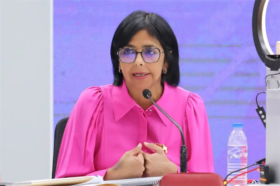 Vicepresidenta de Venezuela negoció con EU un gobierno sin Maduro, asegura medio estadounidense