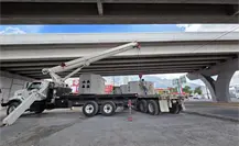 Gobierno de Santa Catarina realiza limpieza y rehabilitación en bajos del Mega Puente