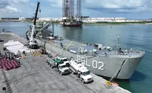 Tabasco envía barco con ayuda a damnificados en Veracruz