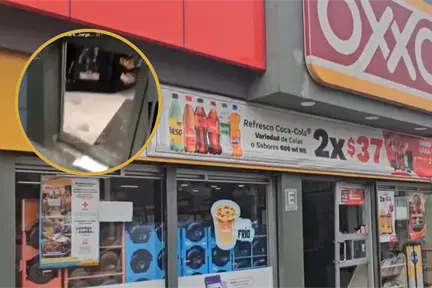VIDEO | Sujetos exhiben en redes el momento en que asaltaron un OXXO en Tlalnepantla VIDEO | Sujetos exhiben en redes el momento en que asaltaron un OXXO en Tlalnepantla
