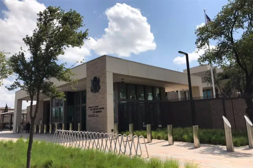 Consulado General de los Estados Unidos en Nuevo Laredo. Foto: FB @consuladonuevolaredo