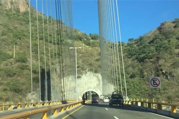 ¿Hay cancelación de viajes a Mazatlán tras desaparición de Carlos Emilio? Esto dicen las agencias