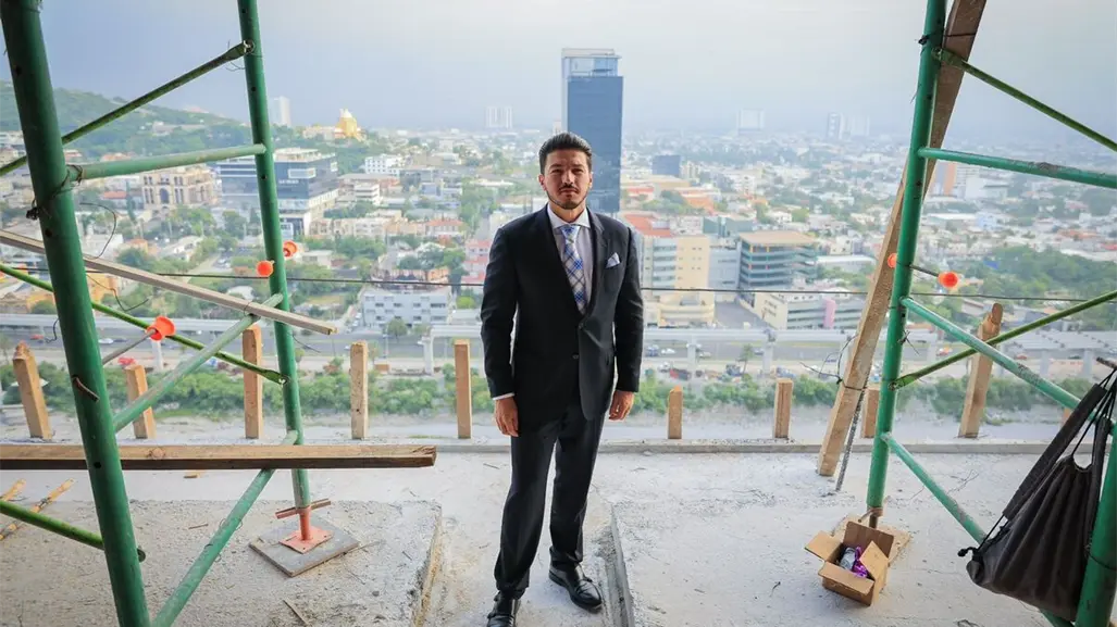 Samuel García supervisa avances en la construcción del nuevo Cuartel General de Fuerza Civil