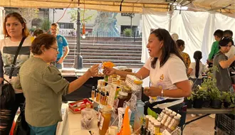¿Qué es el Tianguis Cultural “Entrego punto medio” en Saltillo?