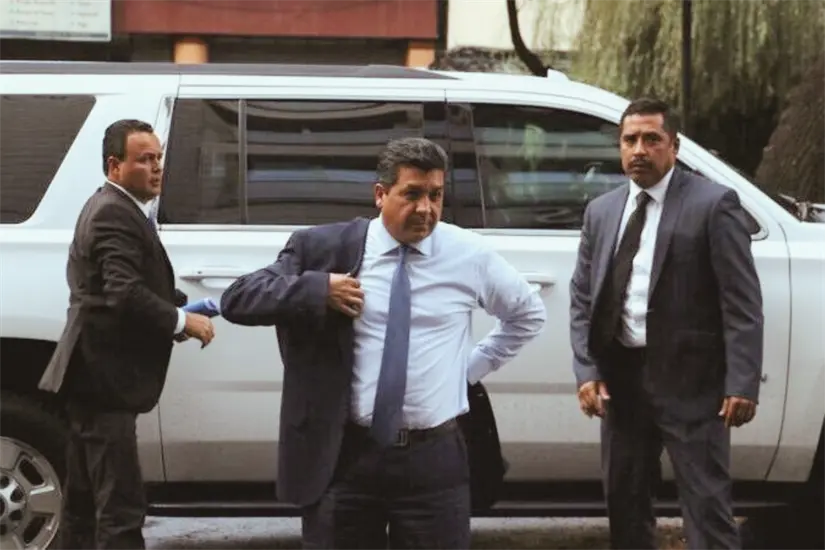 Morena impulsó el retiro de escoltas al exgobernador panista Francisco García Cabeza de Vaca, pero la Corte invalidó la medida. Foto: Carlos García