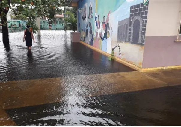 Diez escuelas cerradas en el sur de Tamaulipas por inundaciones; su apertura será gradual