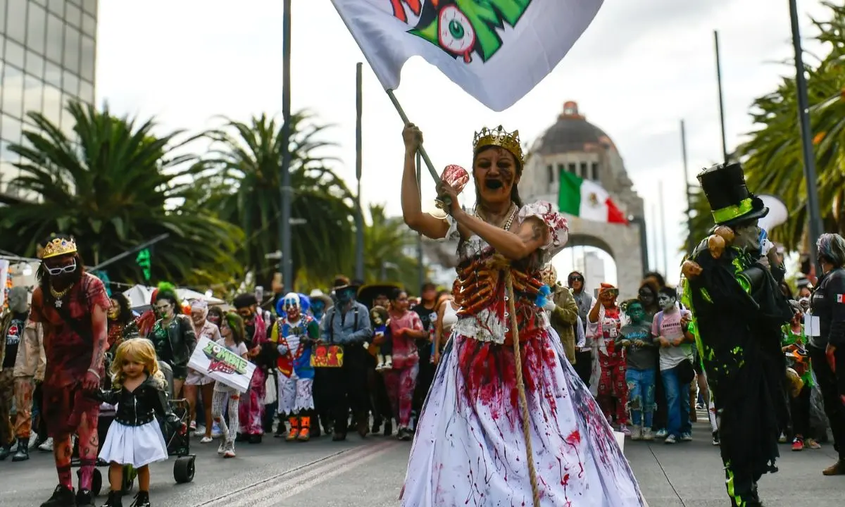 Marcha Zombie en CDMX.   Foto: Facebook (Marcha Zombie México)