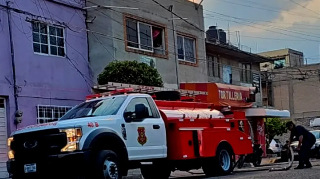 Fuga de gas en tortillería causa incendio en Nezahualcóyotl