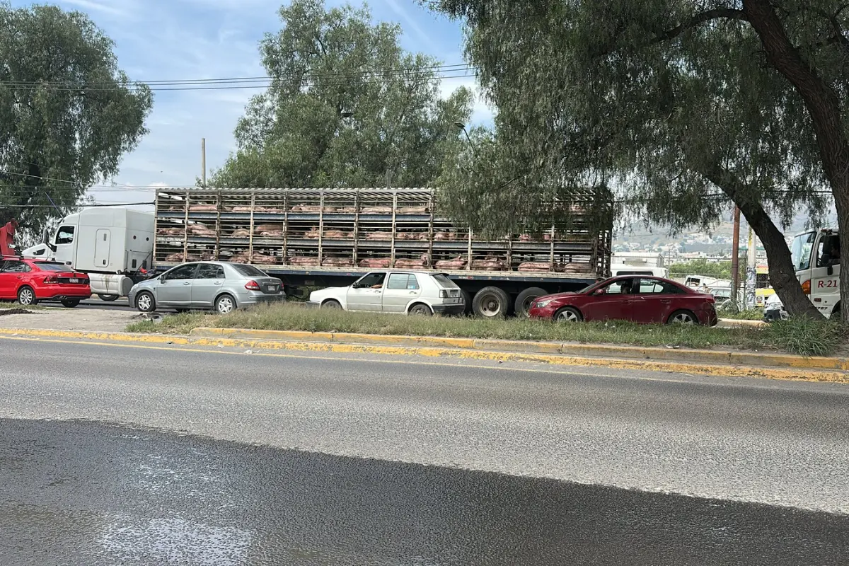 Se registra accidente en carretera del Edomex. Foto: X (@infopolitano)