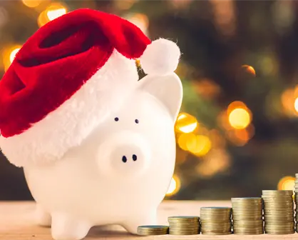 ¿Diciembre con dinero? 2 estrategias para ahorrar 10 mil pesos de octubre a Navidad