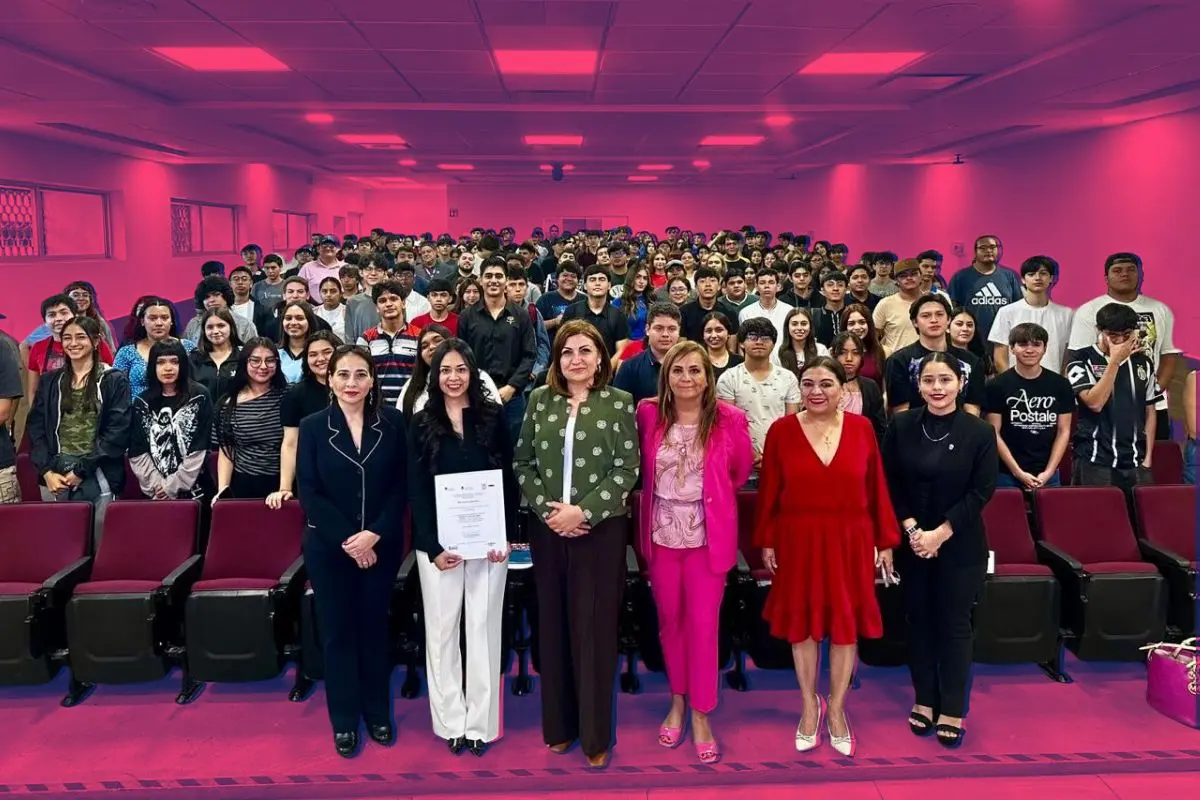 Facultad de Contaduría Pública y Administración de la UANL Foto; FACPYA