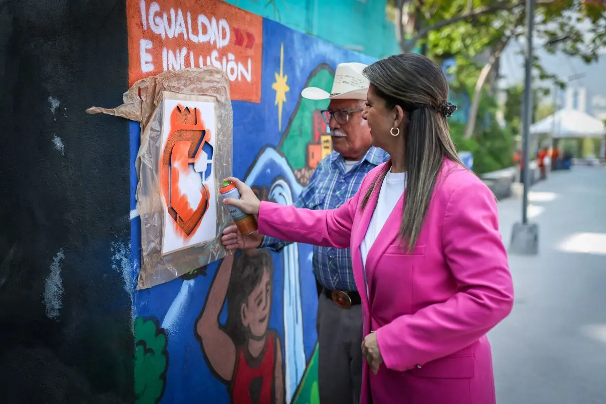 Inauguran camino peatonal “Los Reyes”. Foto: Gobierno de Nuevo León