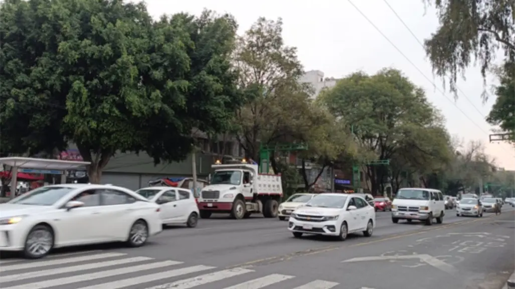 Nuevo Reglamento de Tránsito en CDMX; estos vehículos podrían recibir multas de hasta 60 mil pesos