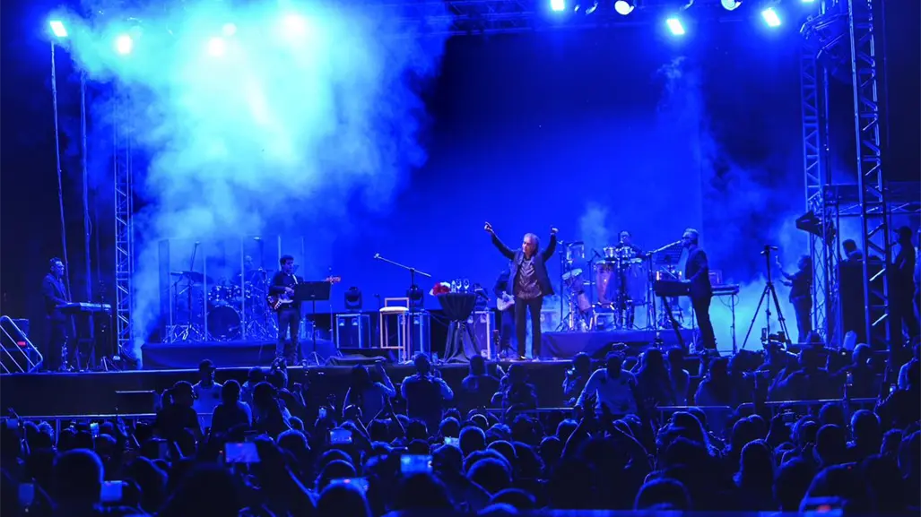 FOTOS | Festival Revueltas 2025 inicio con un lleno total de José Luis Rodríguez El Puma