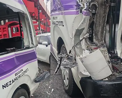 Tráiler embiste a unidad de transporte público en Venustiano Carranza; hay heridos
