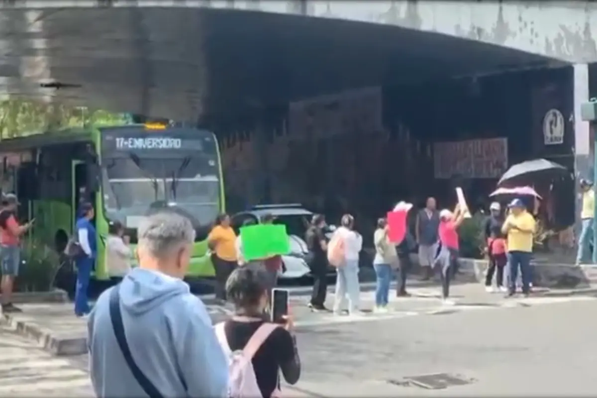 Bloqueo en Tlalpan. Foto: Luis Antonio Alfaro