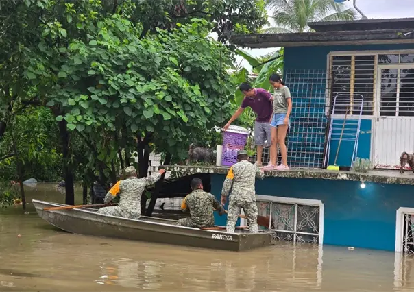 Damnificados por lluvias recibirán 20 mil pesos; siguen comunidades incomunicadas en 3 estados