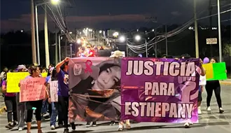 Detienen a mando de Guardia Nacional en Puebla por asesinato de alumna, pero no le avisan a su familia