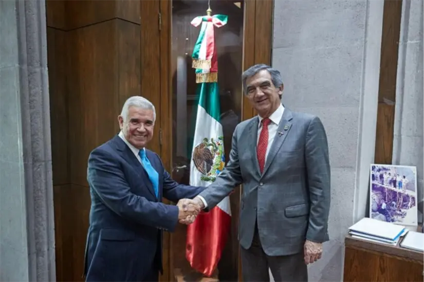 Felipe Garza Narváez junto al gobernador Américo Villarreal Anaya. Foto: FB @felipe.garzanarvaez