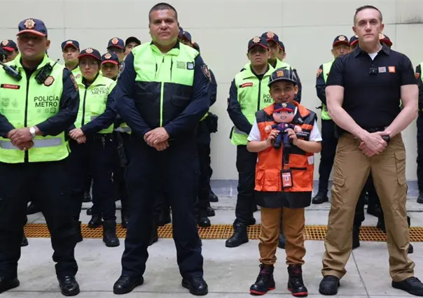 Mateo Flores, niño fan del Metro CDMX, cumple su sueño de ser director por un día