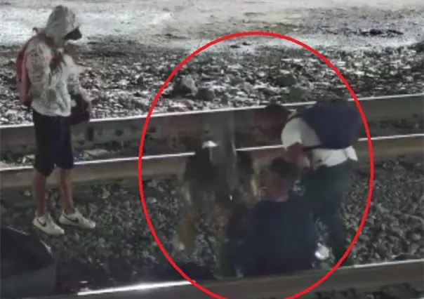 VIDEO | Así fue la detención de dos hombres por robo y posesión de marihuana en Monterrey