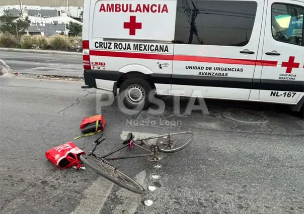 VIDEO | Ciclista muere tras ser atropellado en Guadalupe y desata cierre vial