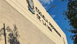 Amenaza de bomba en Prepa 7 de la UNAM provoca desalojo de estudiantes