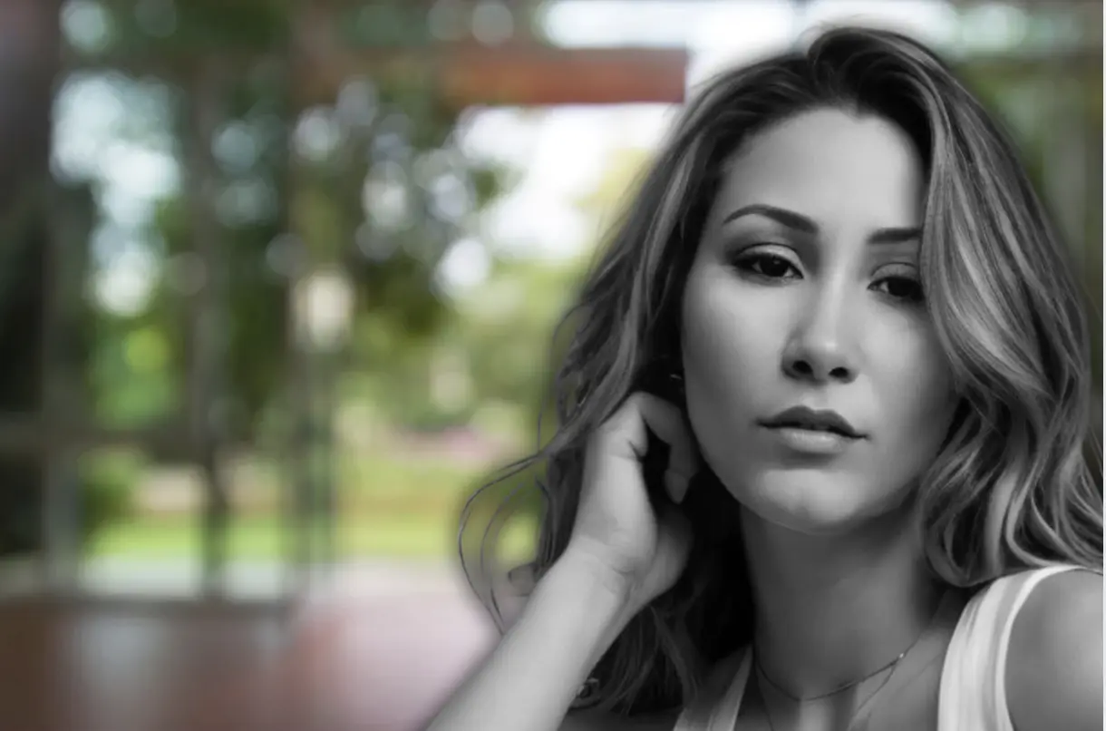 Angie Miller regresa a redes y aclara todo sobre el caso B-King (Foto: IG @soyangiemilleroficial_ / canva)