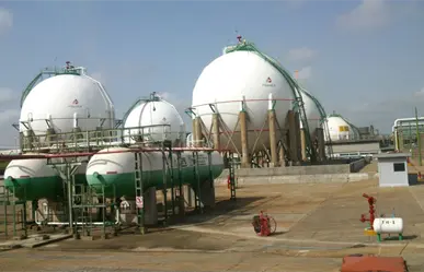 Explosión en complejo petroquímico Cactus sacude Reforma Chiapas