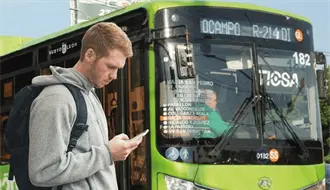 ¿Por dónde viene? Ciudadanos se organizan por WhatsApp para usar camiones en Nuevo León