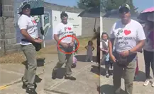 Hombre amenaza con arma de fuego a niño en primaria de Tecámac tras decir que lo miró mal