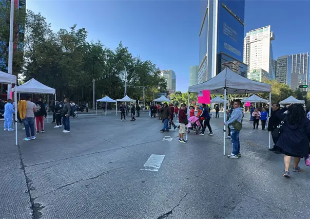 VIDEO | Comerciantes bloquean Reforma e Insurgentes por despojo de espacios en Cuauhtémoc
