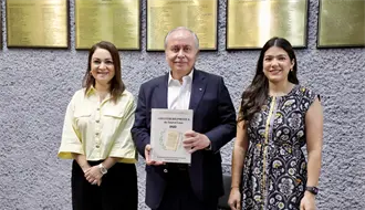 Congreso presenta edición facsimilar de la primera Constitución de Nuevo León de 1825