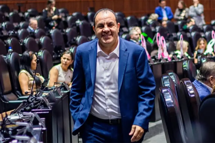 ¿Cuál es el sueldo de Cuauhtémoc Blanco, el diputado que jugó pádel durante votaciones?