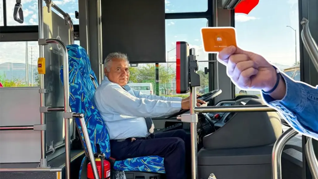 Tarjeta para choferes de transporte en Nuevo León: ¿Cómo pueden obtener el abono mensual?