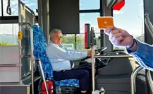 Tarjeta para choferes de transporte en Nuevo León: ¿Cómo pueden obtener el abono mensual?