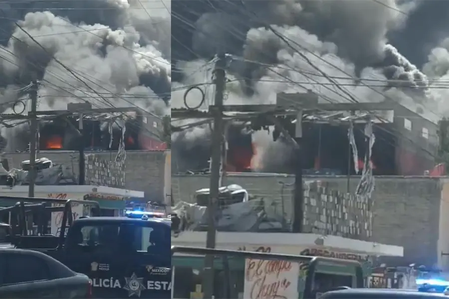 VIDEO | Incendio en Ecatepec arrasa con una fabrica de colchones; hay transportes afectados
